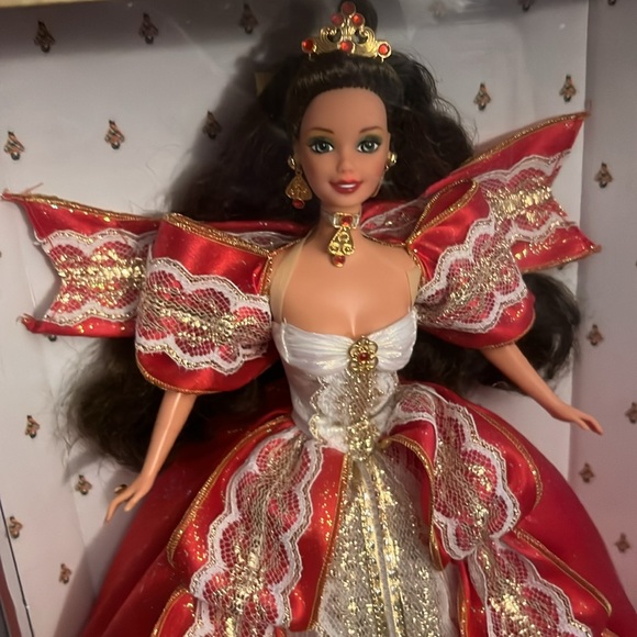 1997 Holiday Barbie Collection - Picture 3 of 7